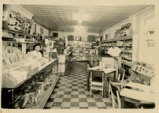 Greenwood_1977.046.036.jpg